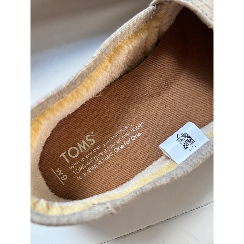 TOMS Reindeer Alpargata Loafers Tan Faux Shearling Womens Size 9 - Picture 4 of 6